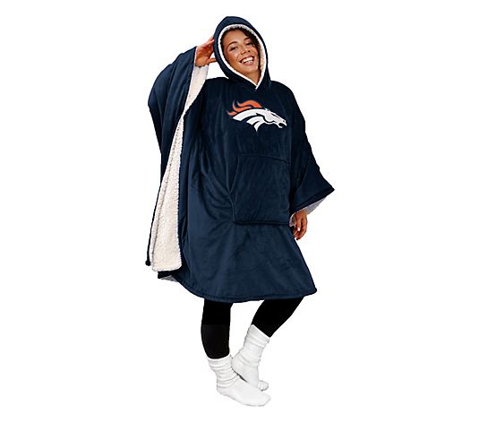 Final Clearance – 60" x   80" Wearable Hooded   Blanket