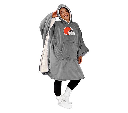 Final Clearance – 60" x   80" Wearable Hooded   Blanket